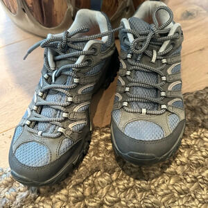 Good Condition Merrell Continuum 20% off